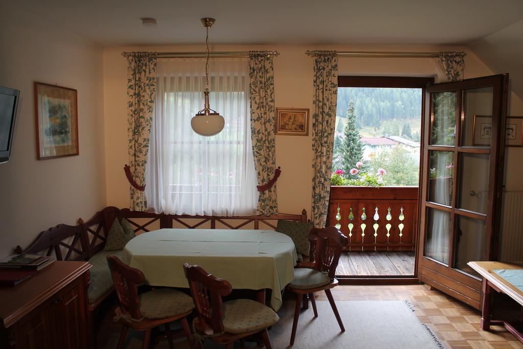 Haralds Ferienwohnungen Bad Kleinkirchheim Værelse billede